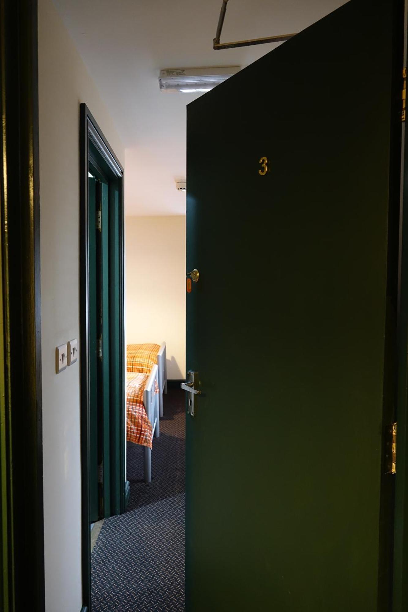 Y Gwydyr Hotel - Dolwyddelan Extérieur photo